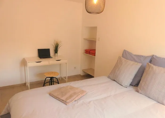 Maison De Ville, Fibre Et Netflix